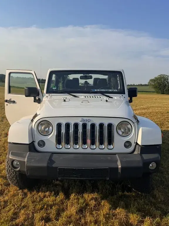 Gebraucht Jeep Wrangler Sahara 200 PS (147 kW) 2014 Weiß SUV