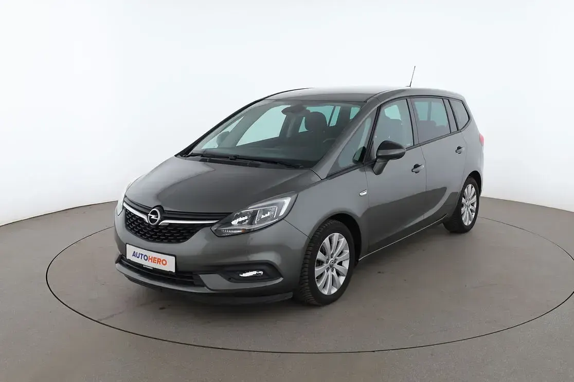 Gebraucht Opel Zafira Tourer 140 PS (102 kW) 2018 Van / Kleinbus
