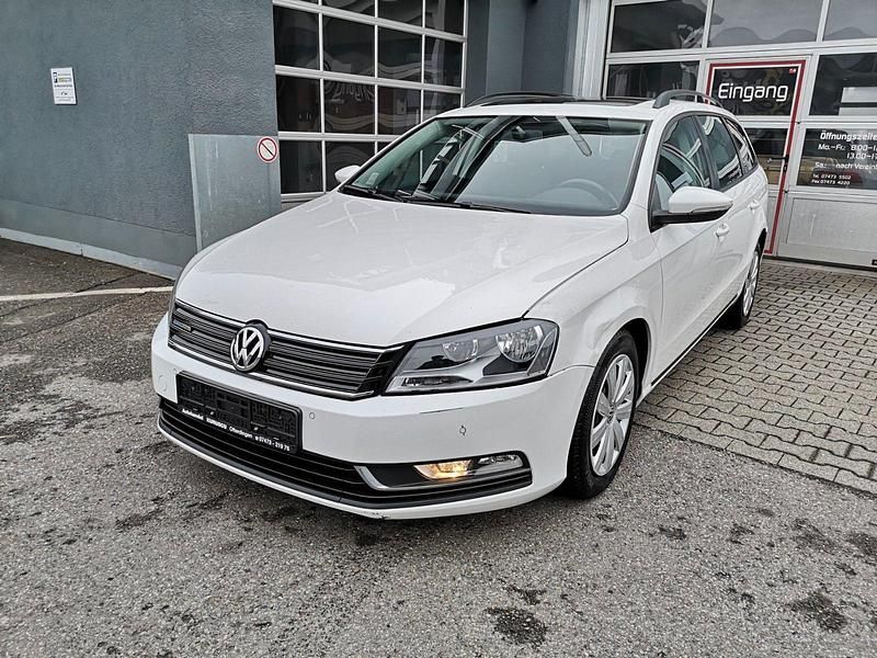Gebraucht VW Passat 105 PS (77 kW) 2014 Weiß Kombi