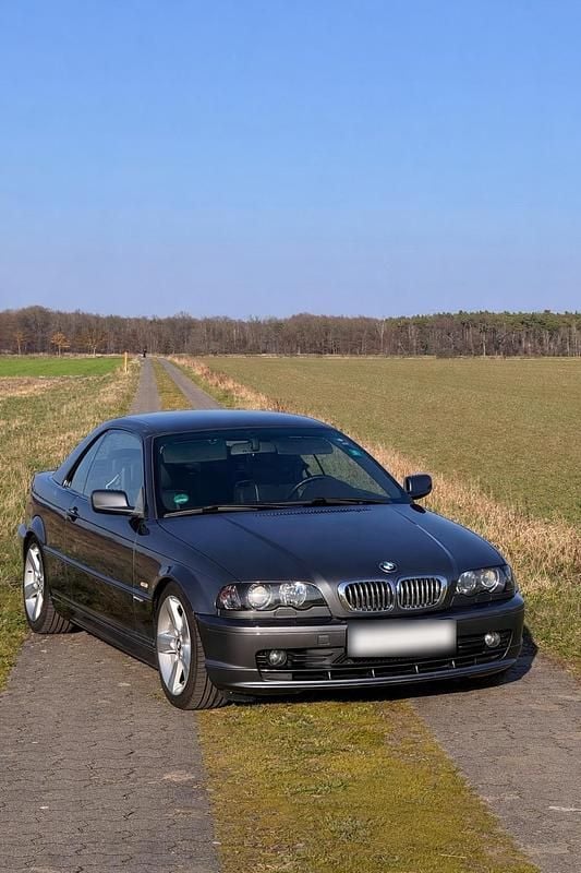 Gebraucht BMW 318 Cabriolet 143 PS (105 kW) 2002 Grau Cabrio