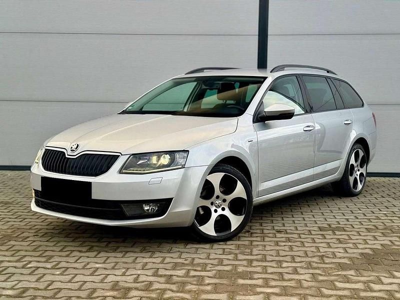 Gebraucht Skoda Octavia Joy 110 PS (80 kW) 2016 Silber Kombi