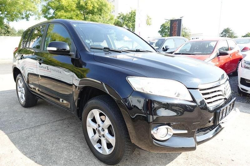 Schwarz Gebraucht 2012 Toyota RAV4 Life SUV | 11.900 € (Guter Preis) - Bild 1/4