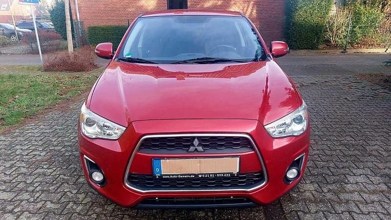Gebraucht Mitsubishi ASX 150 PS (110 kW) 2013 Rot SUV
