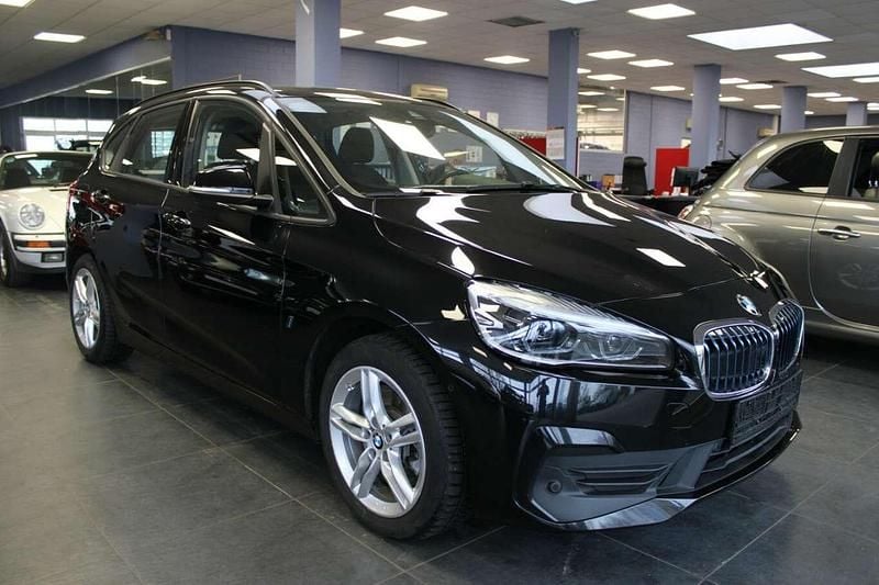 Gebraucht BMW 225 Advantage 136 PS (100 kW) 2018 Schwarz Kombi