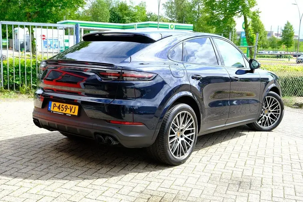 Gebraucht Porsche Cayenne Platinum Edition 340 PS (250 kW) 2022 Blau SUV