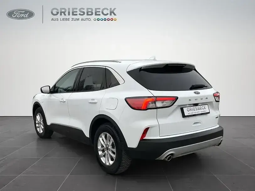 Gebraucht Ford Kuga Titanium 224 PS (164 kW) 2022 Frostweiss SUV