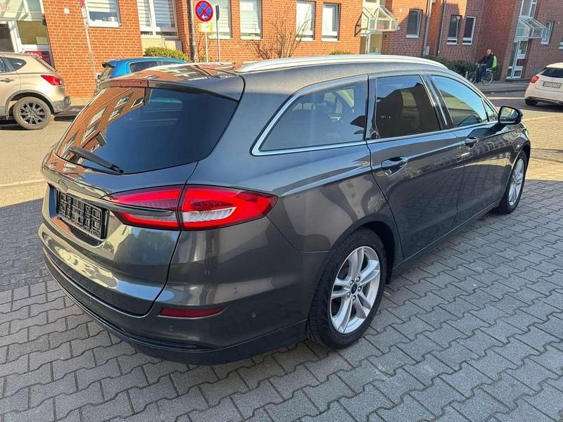 Gebraucht Ford Mondeo Titanium 150 PS (110 kW) 2020 Magnetic Kombi