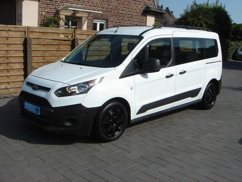 Gebraucht Ford Tourneo 101 PS (74 kW) 2017 Weiß Van / Kleinbus