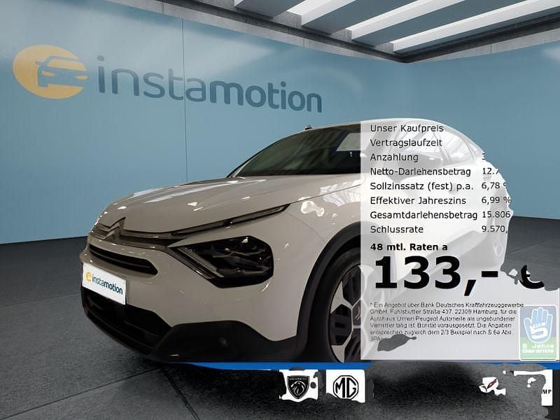 Weiß Gebraucht 2023 Citroën C4 PureTech Limousine | 16.449 € (Superpreis) - Bild 1/4