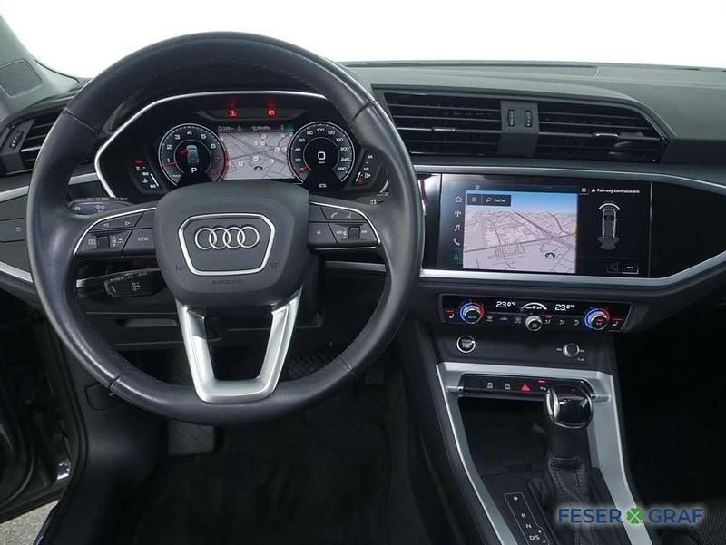 Gebraucht Audi Q3 Comfort 150 PS (110 kW) 2022 Chronosgrau metallic SUV