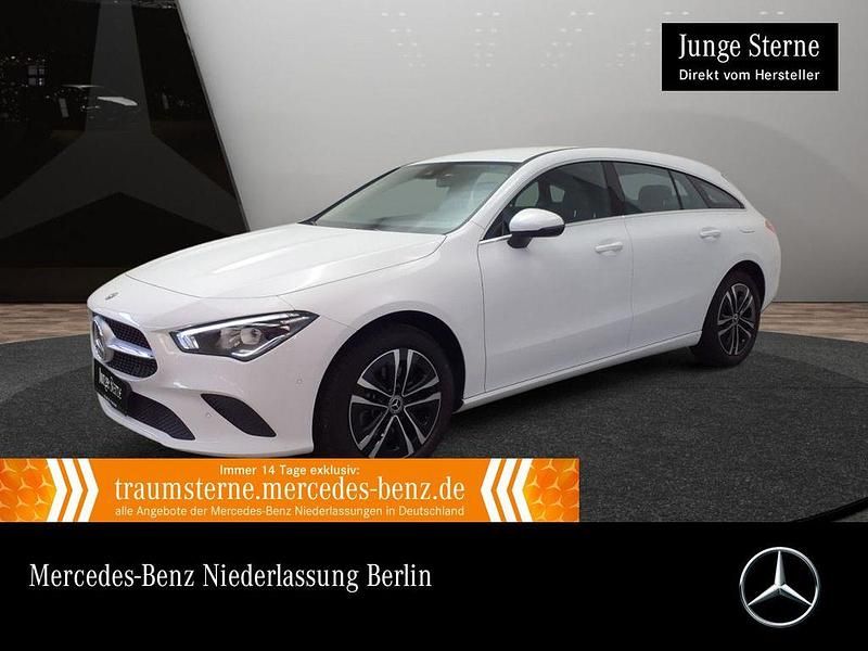Gebraucht Mercedes CLA250e Shooting Brake 160 PS (117 kW) 2022 Weiß Kombi