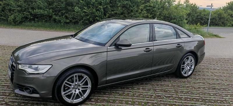 Braun Gebraucht 2013 Audi A6 Sport Limousine | 15.900 € (Fairer Preis) - Bild 1/4