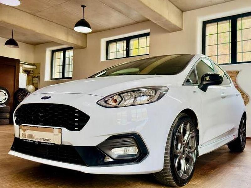 Gebraucht Ford Fiesta ST-Line 101 PS (74 kW) 2018 Weiß Kleinwagen