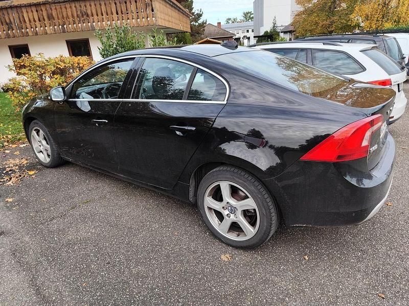 Gebraucht Volvo S60 R-Design 203 PS (149 kW) 2011 Schwarz Limousine