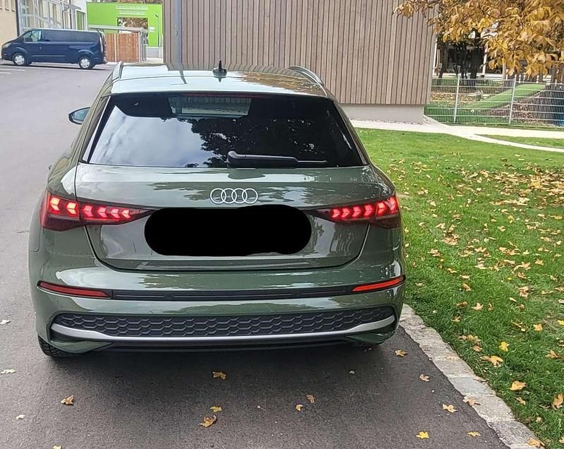 Gebraucht Audi A3 Ambiente 204 PS (150 kW) 2025 Grün Kombi