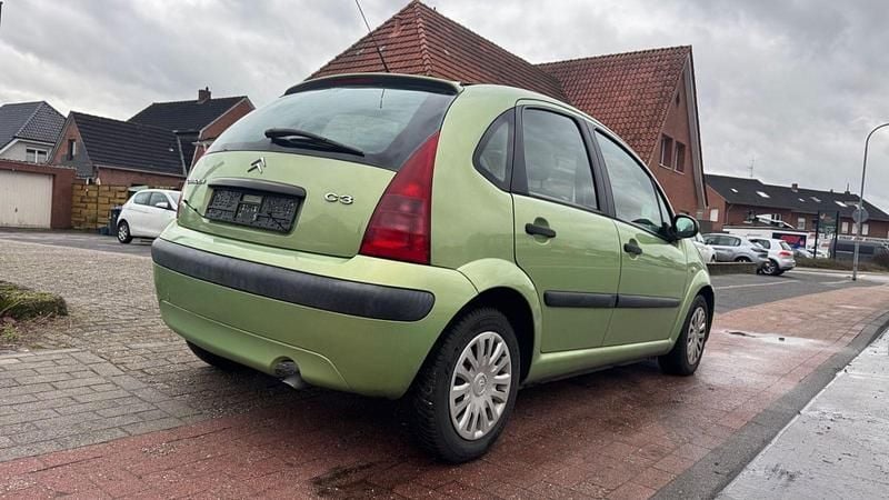 Gebraucht Citroën C3 Style 60 PS (44 kW) 2006 Grün Kleinwagen