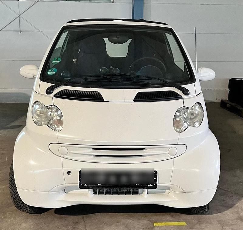 Weiß Gebraucht 2000 Smart ForTwo Cabrio Cabrio | 840 € (Guter Preis) - Bild 1/4