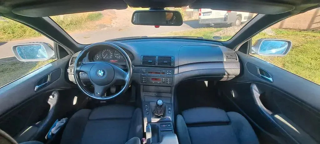 Gebraucht BMW 318 M Sport 150 PS (110 kW) 2004 Schwarz Cabrio