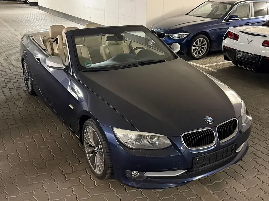 Gebraucht BMW 320 Cabriolet Sport Line 170 PS (125 kW) 2012 Blau Cabrio