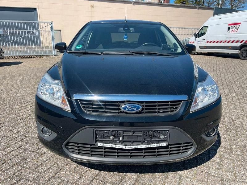Usata Ford Focus 101 CV (74 kW) 2011 Nero Berlina