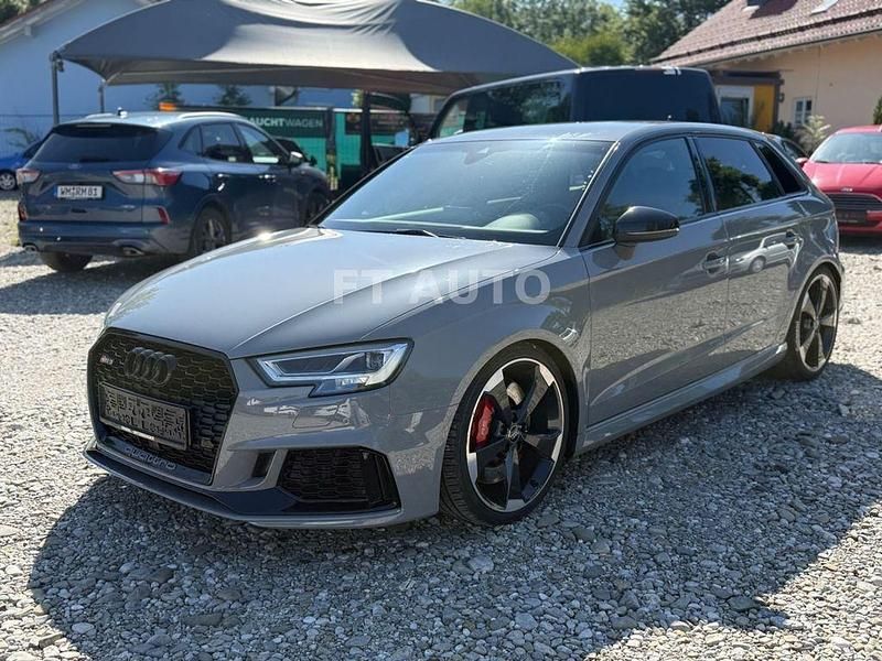 Grau Gebraucht 2019 Audi RS3 Sportback Sport Kleinwagen | 44.500 € (Fairer Preis) - Bild 1/4