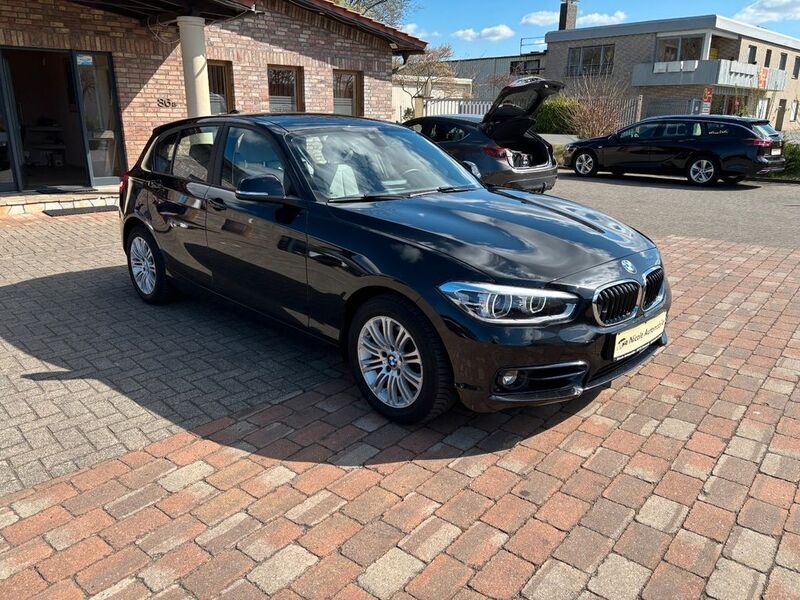 Schwarz Gebraucht 2018 BMW 120 Advantage Kleinwagen | 19.950 € (Fairer Preis) - Bild 1/4