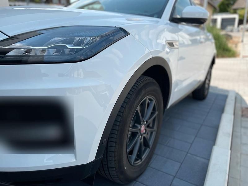 Gebraucht Jaguar E-Pace 200 PS (147 kW) 2021 Weiß SUV