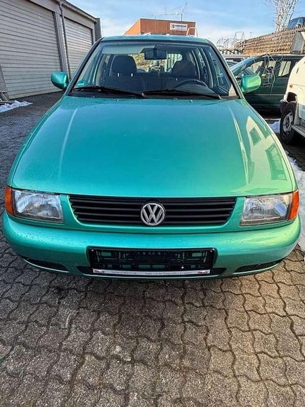Gebraucht VW Polo 60 PS (44 kW) 1998 Grün Kombi