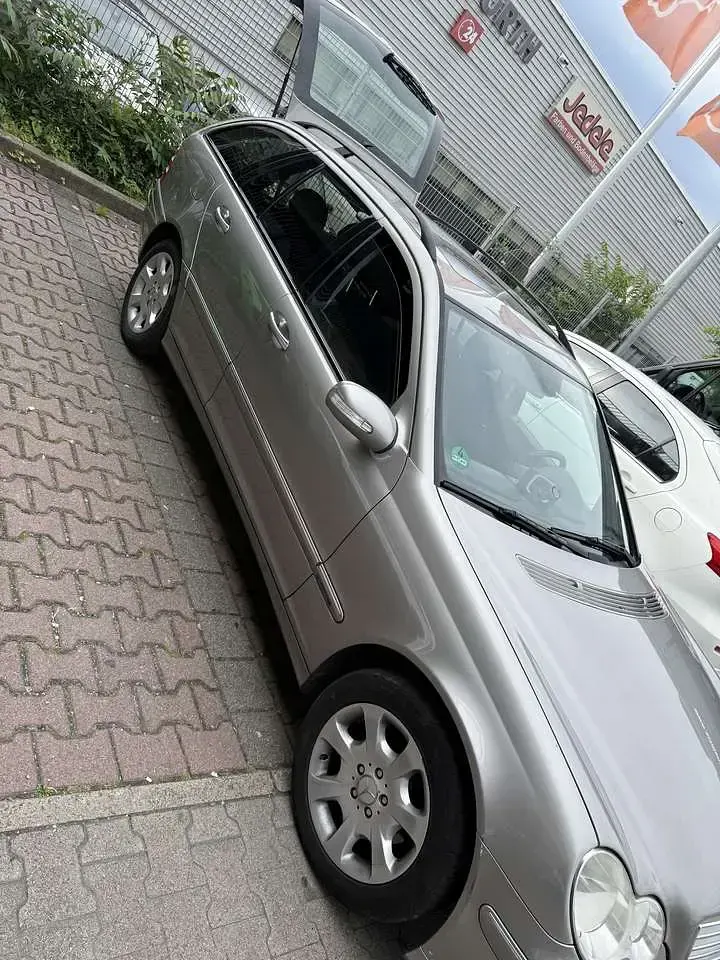 Gebraucht Mercedes C200 Avantgarde 163 PS (119 kW) 2005 Kombi
