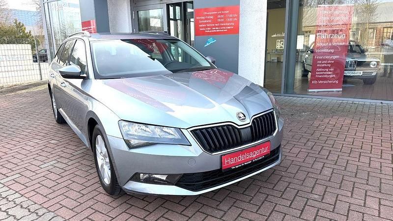 Gebraucht Skoda Superb Active 150 PS (110 kW) 2019 Grau Kombi