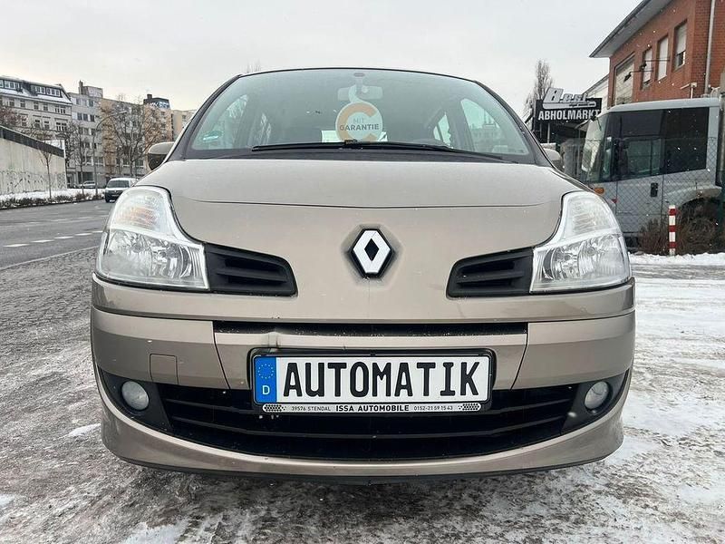Używany Renault Modus Dynamique 111 KM (81 kW) 2010 Złoty Minivan