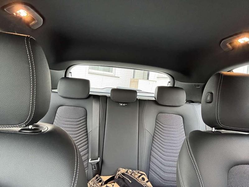 Gebraucht Mercedes A180 136 PS (100 kW) 2024 Weiß Limousine