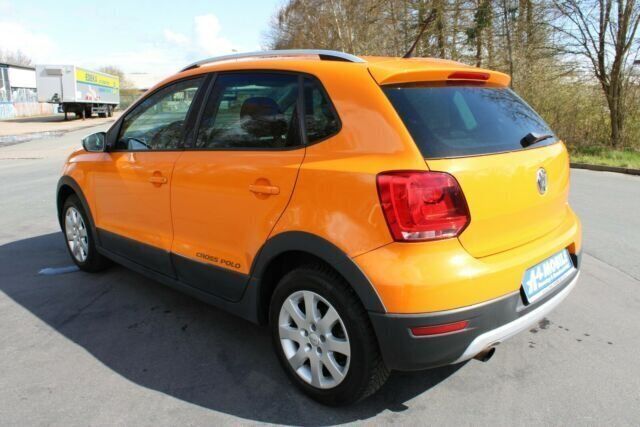 Gebraucht VW Polo Cross 86 PS (63 kW) 2010 Orange Kleinwagen