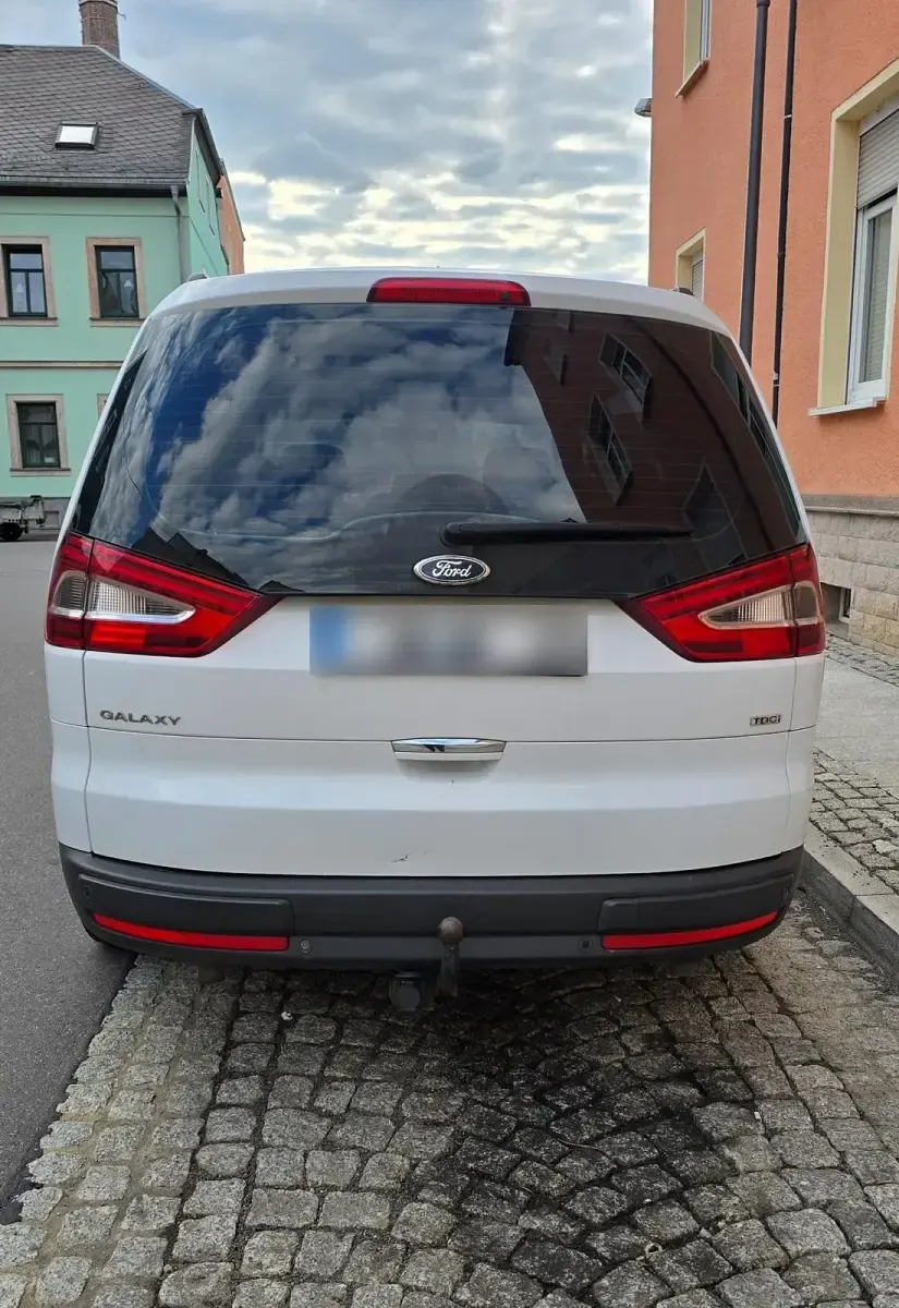 Gebraucht Ford Galaxy 200 PS (147 kW) 2011 Weiß Van / Kleinbus