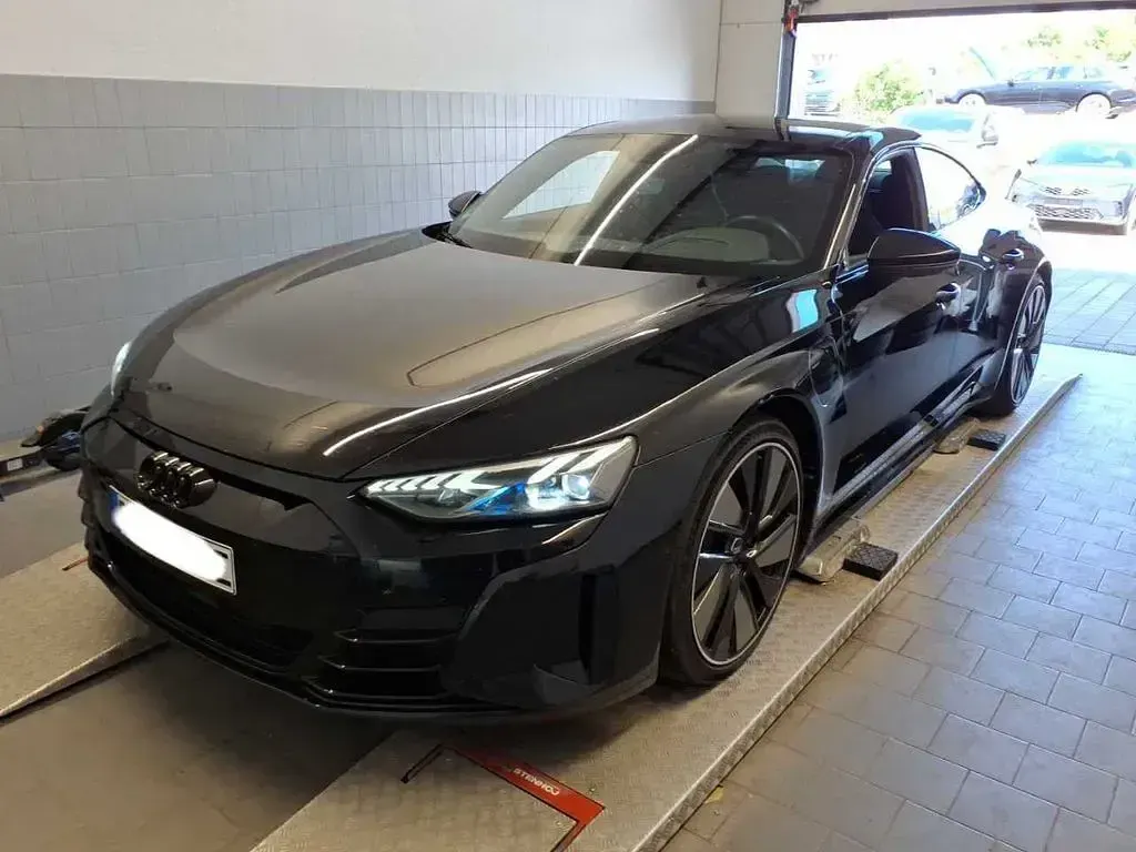 Gebraucht Audi e-tron GT quattro Sport 350 kW (476 PS) 2022 Schwarz Limousine