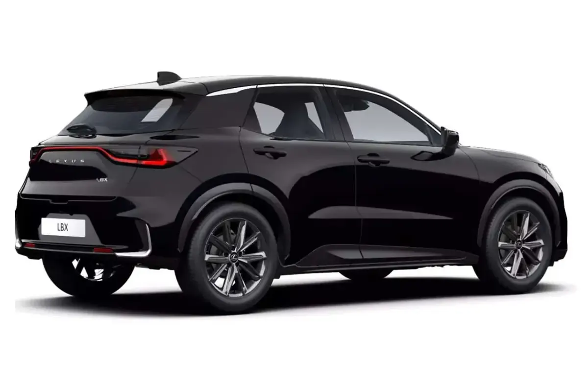 Neu Lexus LBX 136 PS (100 kW) 2026 Titaniumweiß SUV