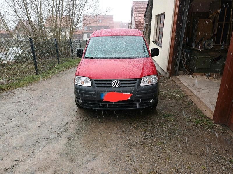 Gebraucht VW Caddy Maxi 105 PS (77 kW) 2009 Rot Van / Kleinbus