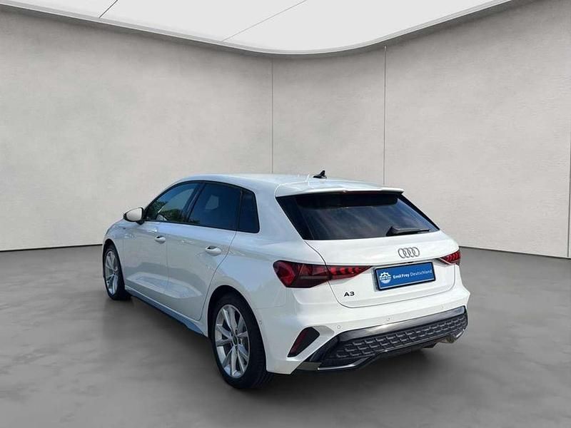 Neu Audi A3 S-Line 150 PS (110 kW) 2026 Weiß Limousine
