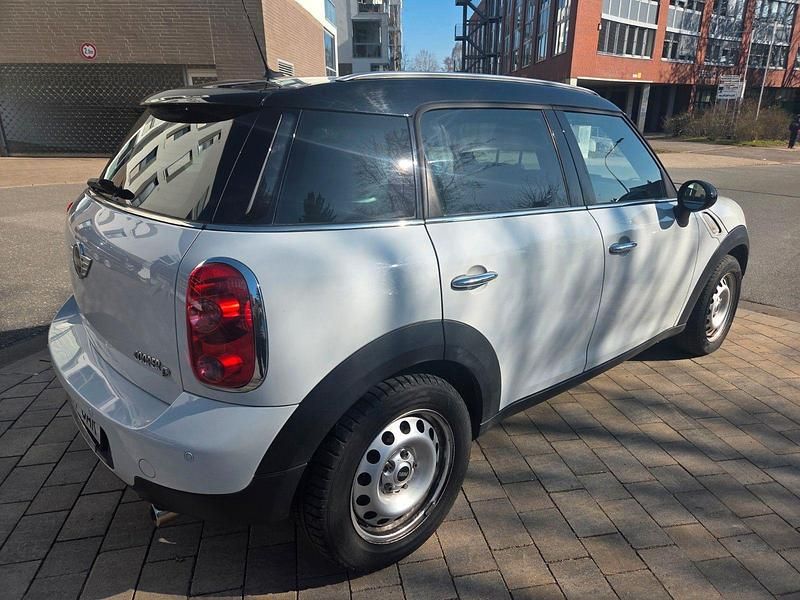 Usado Mini Cooper D 111 HP (81 kW) 2011 Branco Citadino