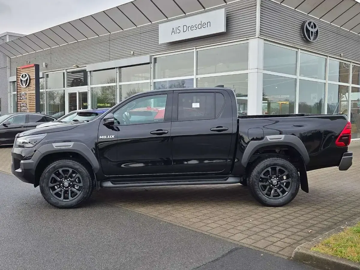 Neu Toyota HiLux 204 PS (150 kW) 2026 Tiefschwarz Pickup