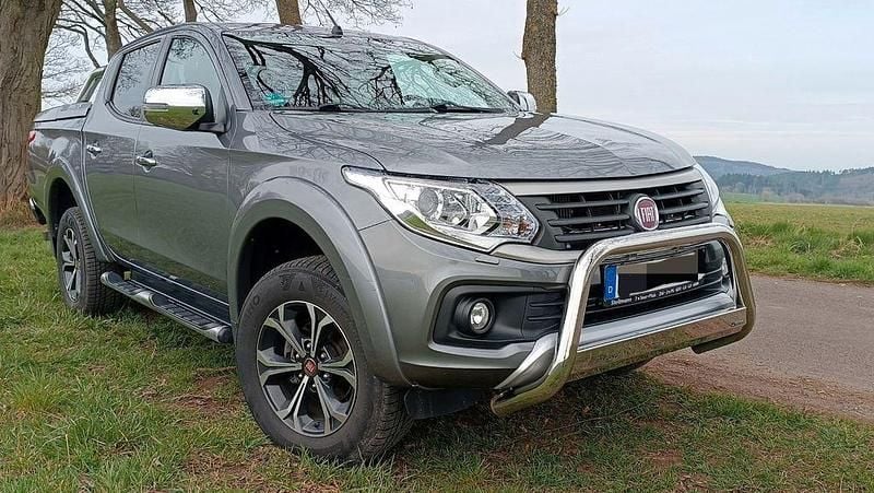 Gebraucht Fiat Fullback 181 PS (133 kW) 2017 Grau Pickup