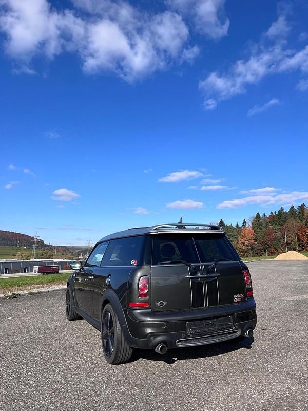 Grau Gebraucht 2011 Mini Cooper S Kleinwagen | 6.500 € (Guter Preis) - Bild 1/4