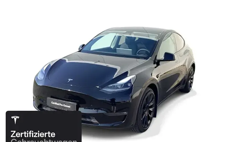 Second-hand Tesla Model Y 273 kW (372 CP) 2024 Negru SUV