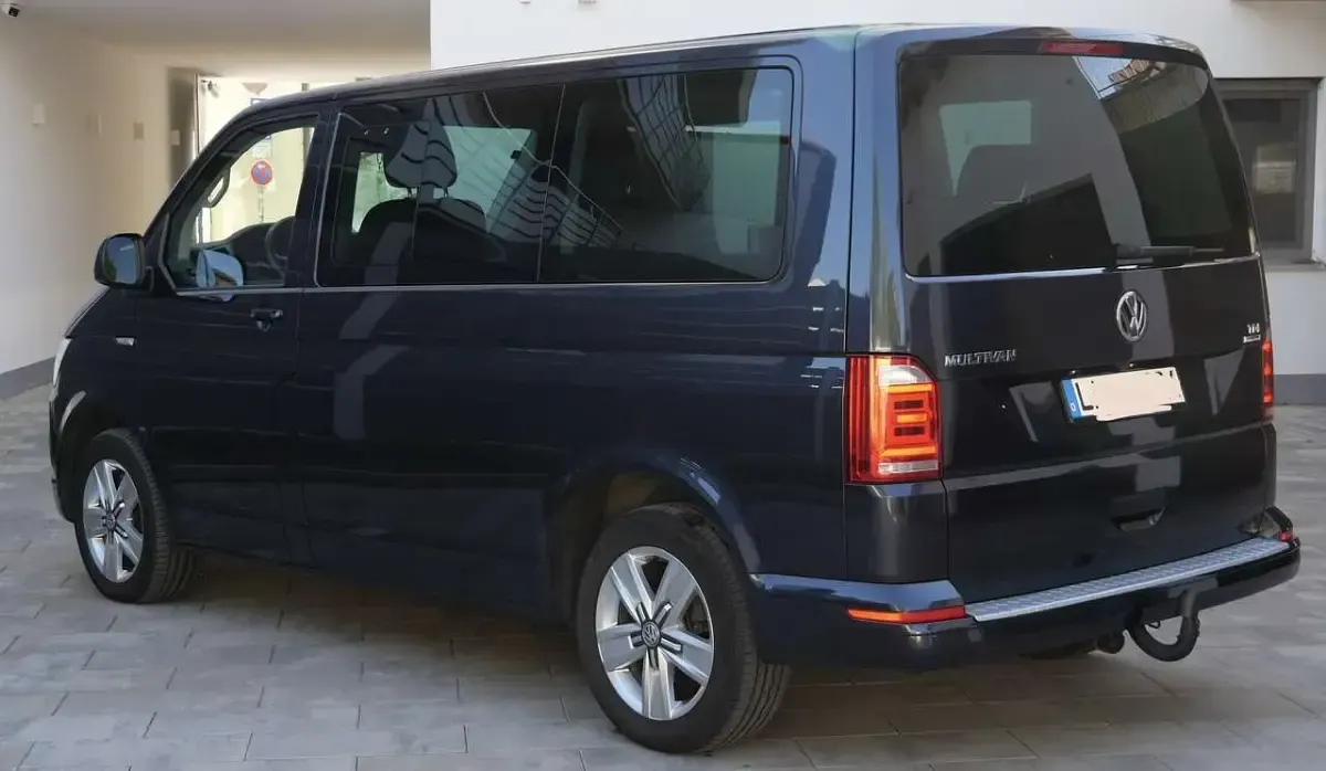 Używany VW T6 150 KM (110 kW) 2017 Niebieski Van