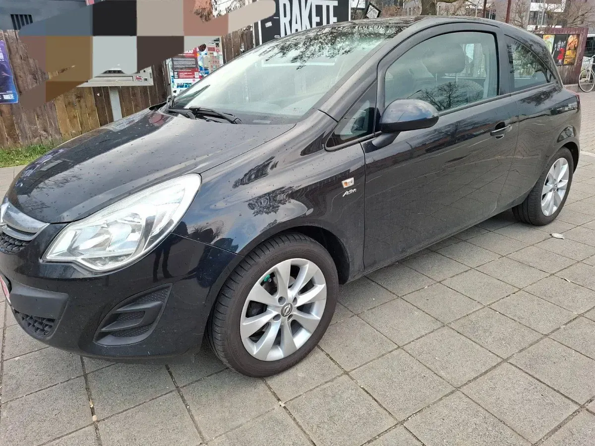 Usata Opel Corsa Active 87 CV (63 kW) 2013 Nero Utilitaria