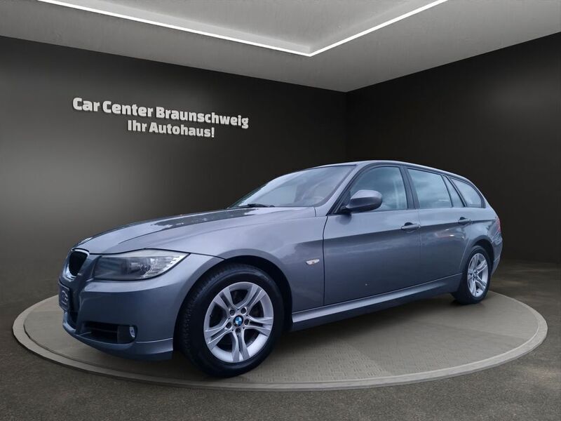 Grau Gebraucht 2012 BMW 320 Performance Kombi | 7.999 € (Superpreis) - Bild 1/4