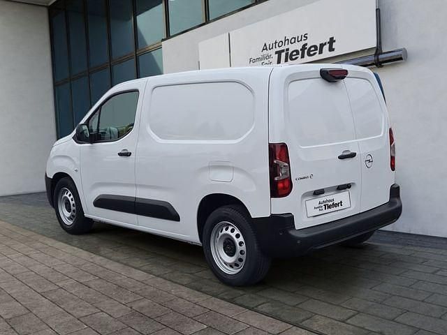 Neu Opel Combo-e Life 100 kW (136 PS) 2025 Weiß Van / Kleinbus