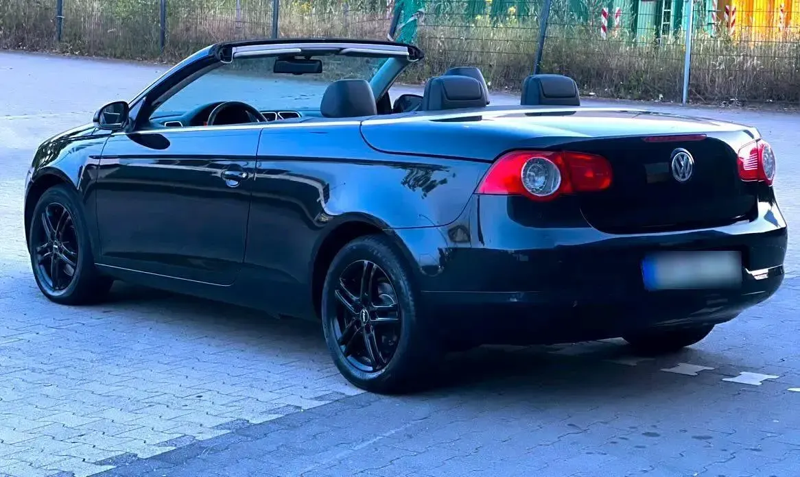 Gebraucht VW Eos 140 PS (102 kW) 2007 Schwarz Cabrio