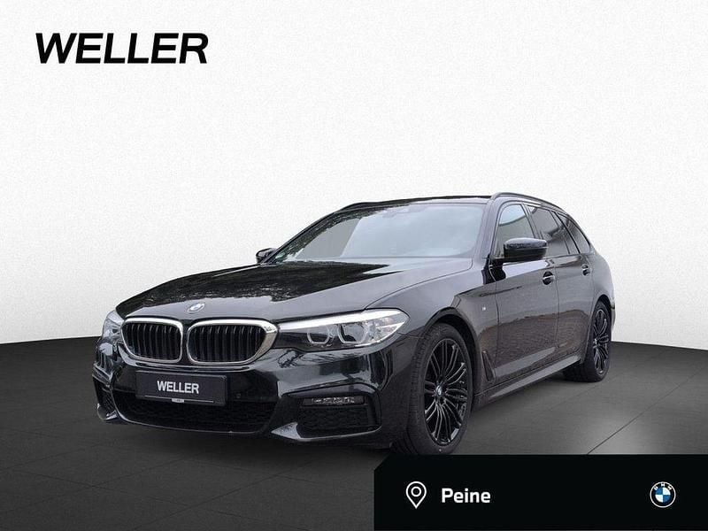 Black sapphire (schwarz) Gebraucht 2021 BMW 520 Shadowline SUV | 23.333 € (Superpreis) - Bild 1/4