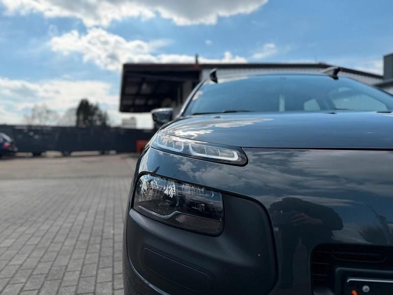 Gebraucht Citroën C4 Cactus Feel 110 PS (80 kW) 2015 Andere farben Kleinwagen